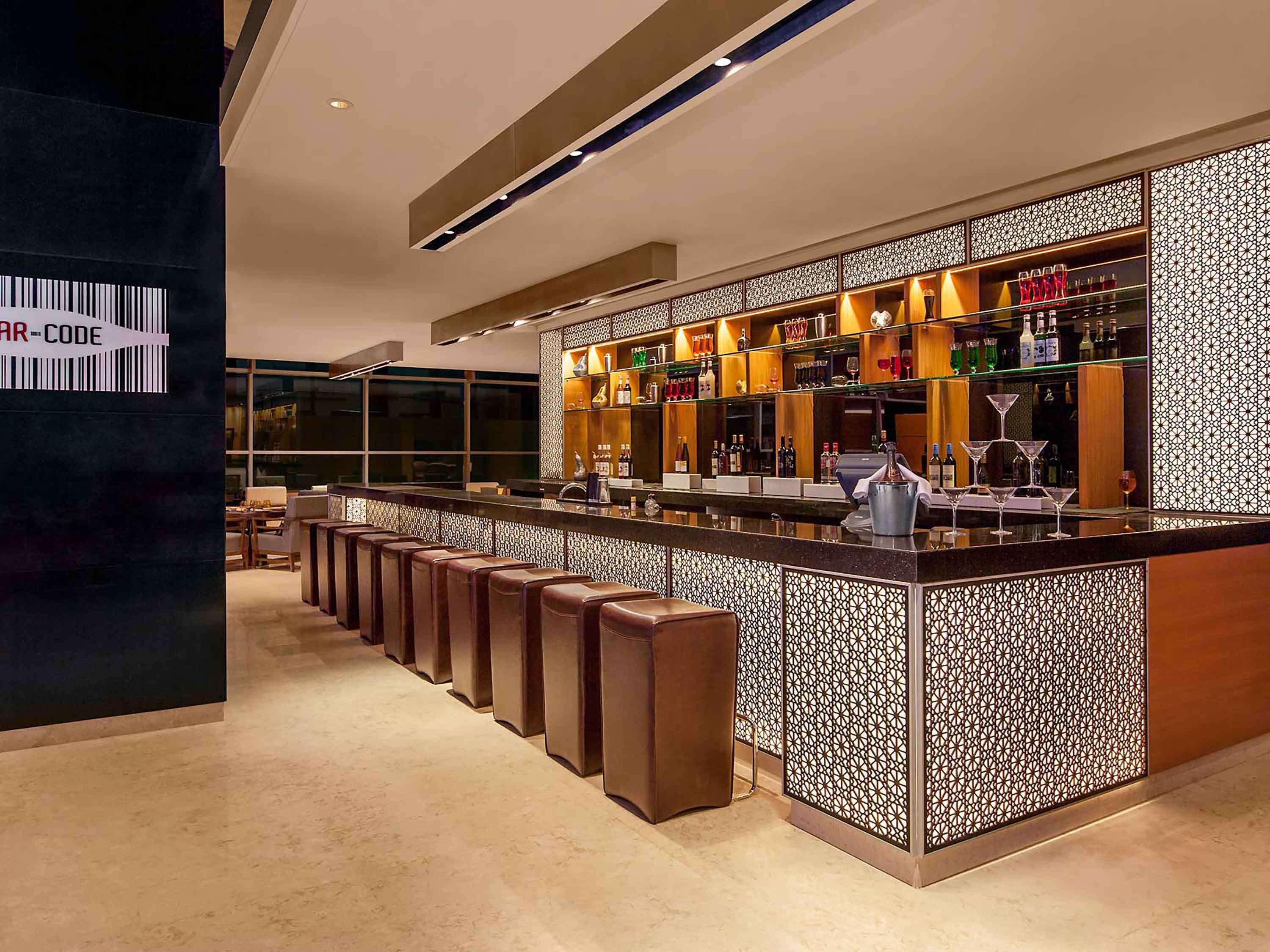 Novotel Pune Viman Nagar Road Exterior photo Bar-code