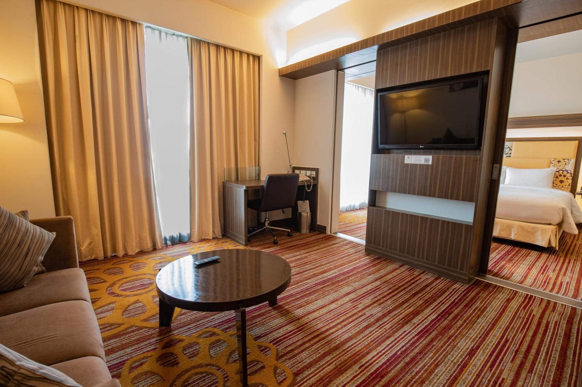 Novotel Pune Viman Nagar Road Exterior photo